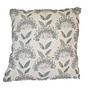 PIER 1 IMPORTS Floral Textured Embroidery Blue Flowers Throw Pillow 20x20 Cotton